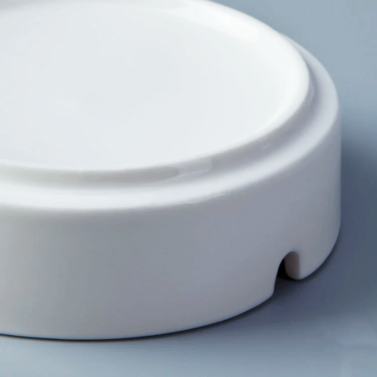 Cendrier Minimaliste et Ambiance Naturelle – Image 4