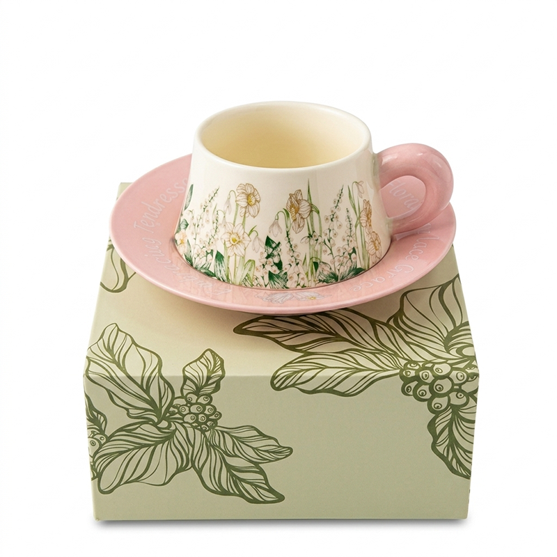 Ensemble tasse et soucoupe en céramique de style florale – Image 5