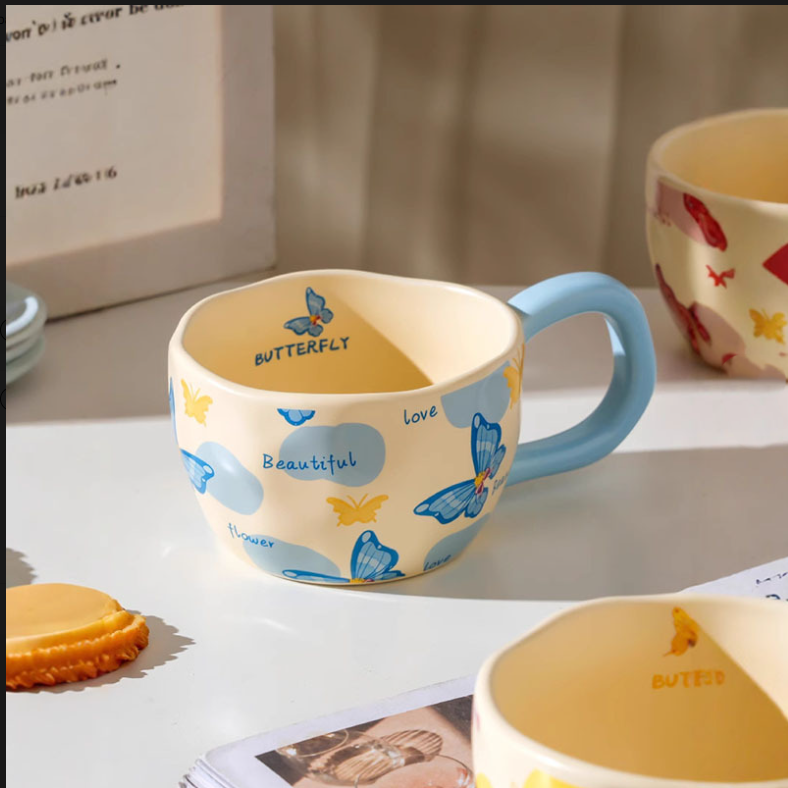 Mug en Céramique Papillons – Design Floral Élégant & Romantique – Image 2