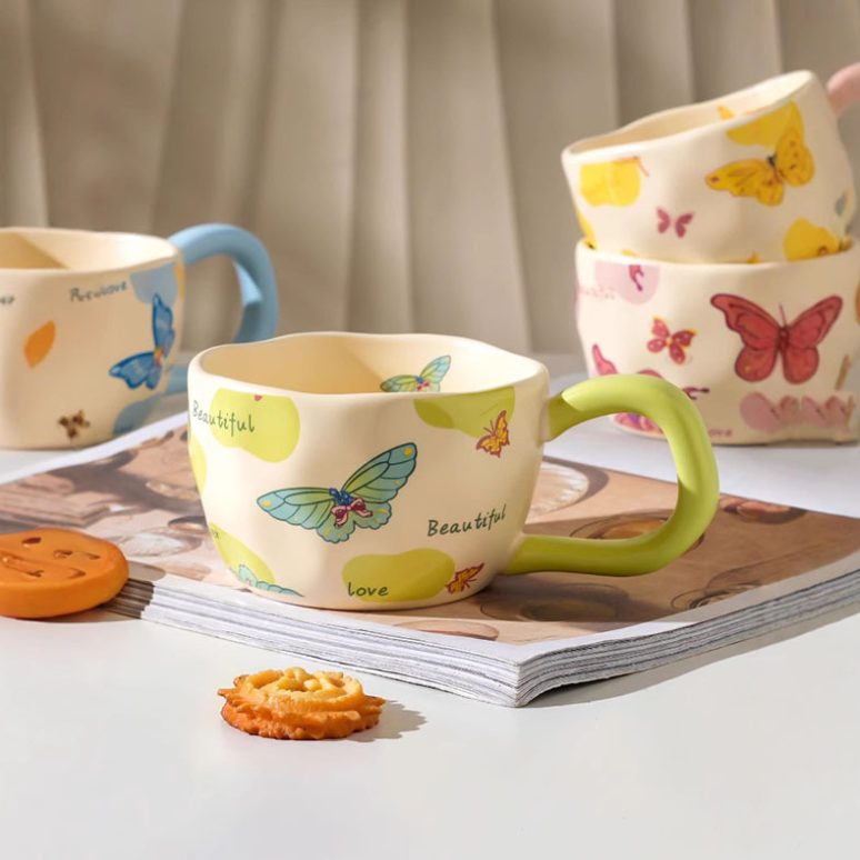 Mug en Céramique Papillons – Design Floral Élégant & Romantique – Image 3