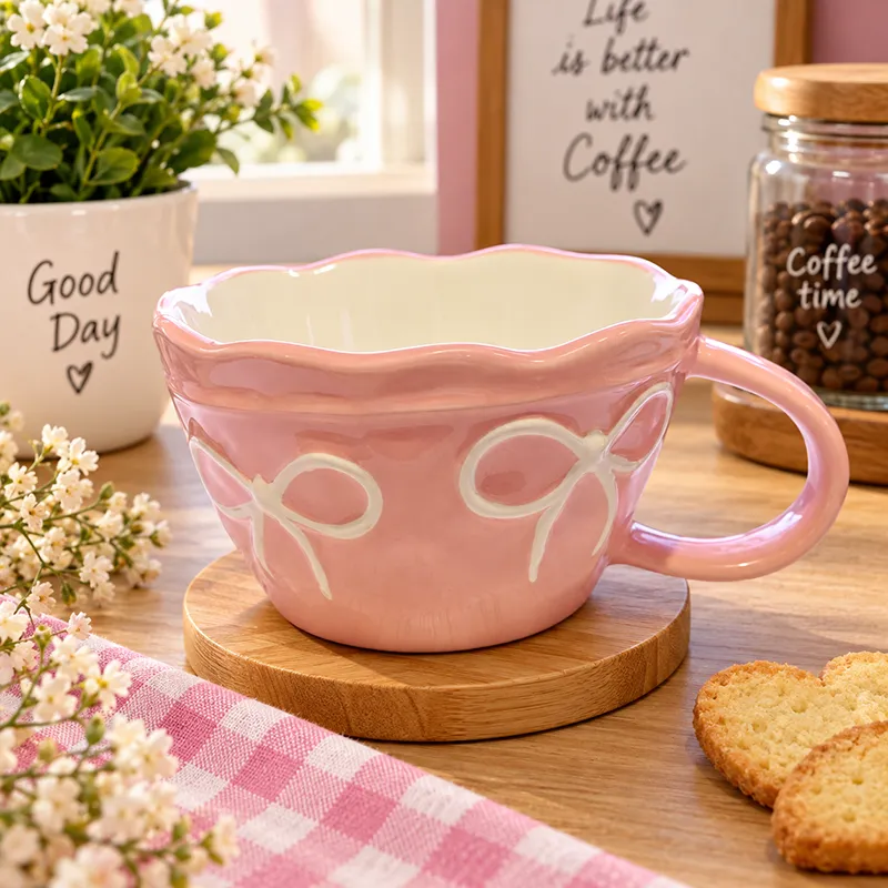 Tasse à Café en Céramique avec Soucoupe – Design Floral Rose – Image 5